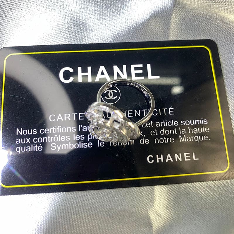 18K Chanel Fil De Cam¨¦lia Ring