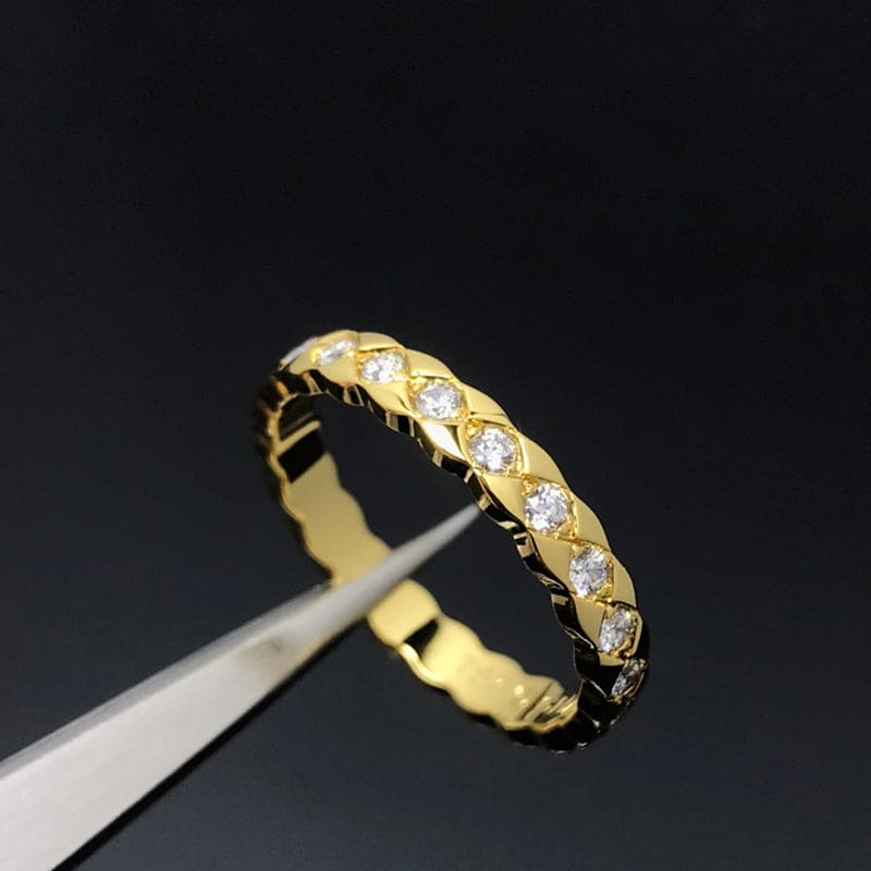 18K Chanel Coco Crush Mini Diamonds Ring