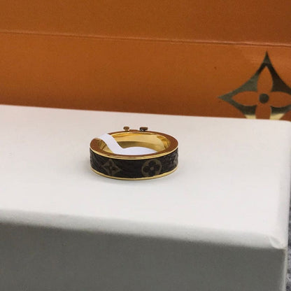 18K Louis Vuitton Leather Set of Two Rings