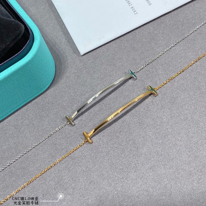 18K Tiffany Smile Bracelet