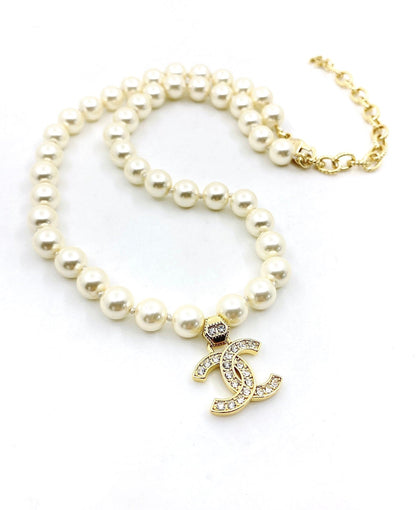 18K  Chanel Diamonds Pearls Necklace