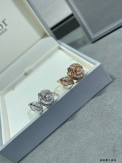 18K Dior Rose Bagatelle Ring