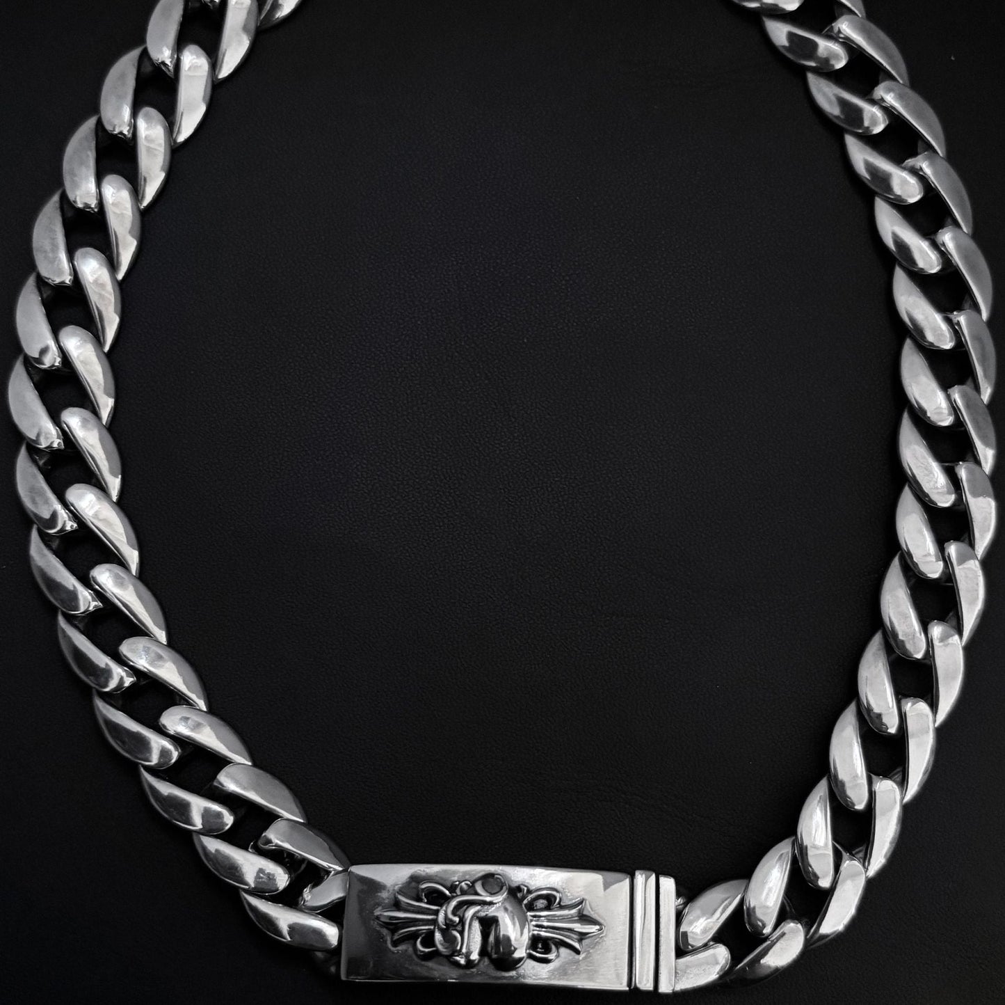 Chrome Hearts thick sword cross flower hip-hop necklace