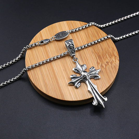 Chrome Hearts universal buckle cross skull pendant