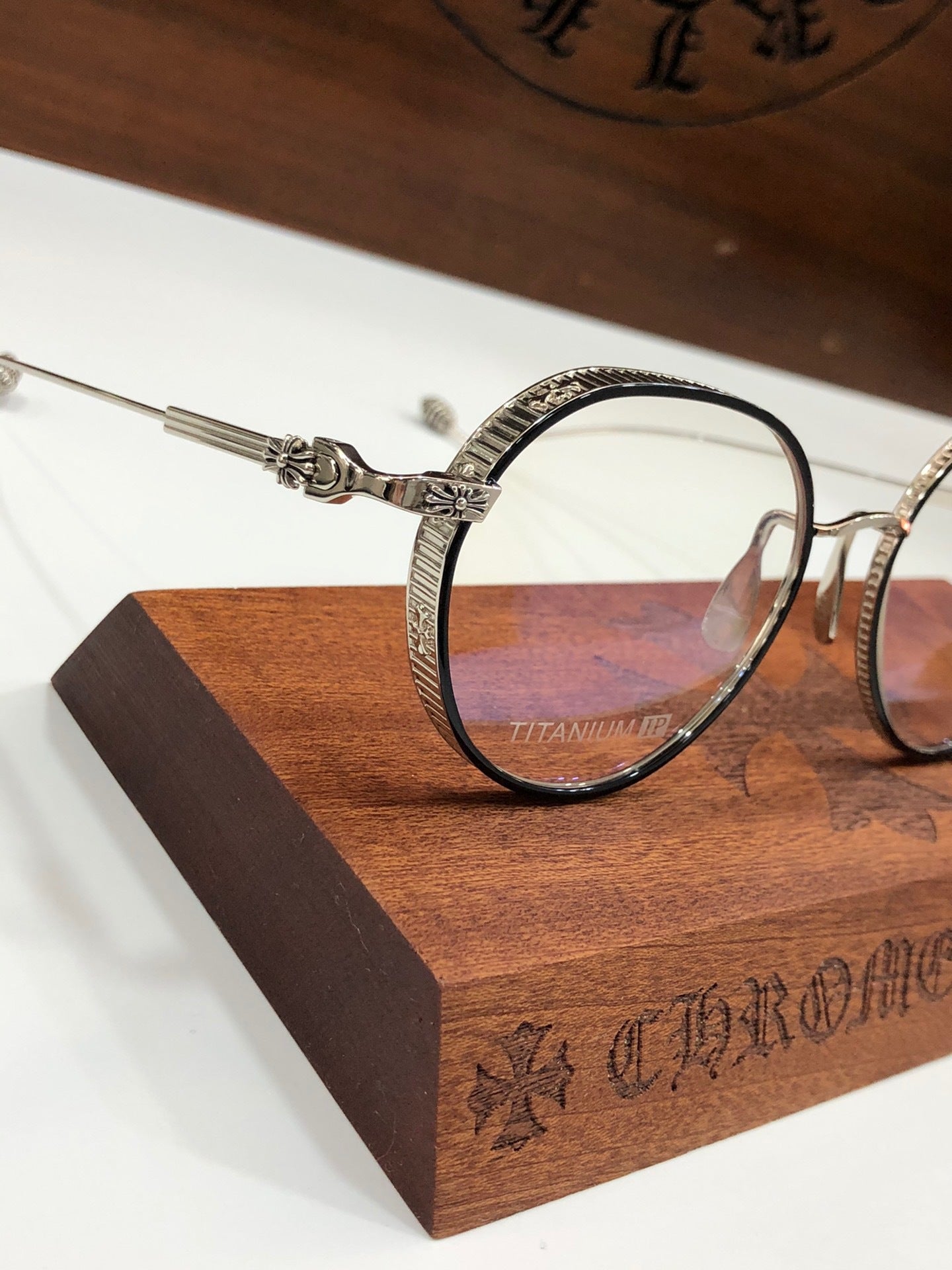 CHH Chrome Hearts Glasses Ultra Light Retro Literary Flat Mirror Myopia Glasses Frame