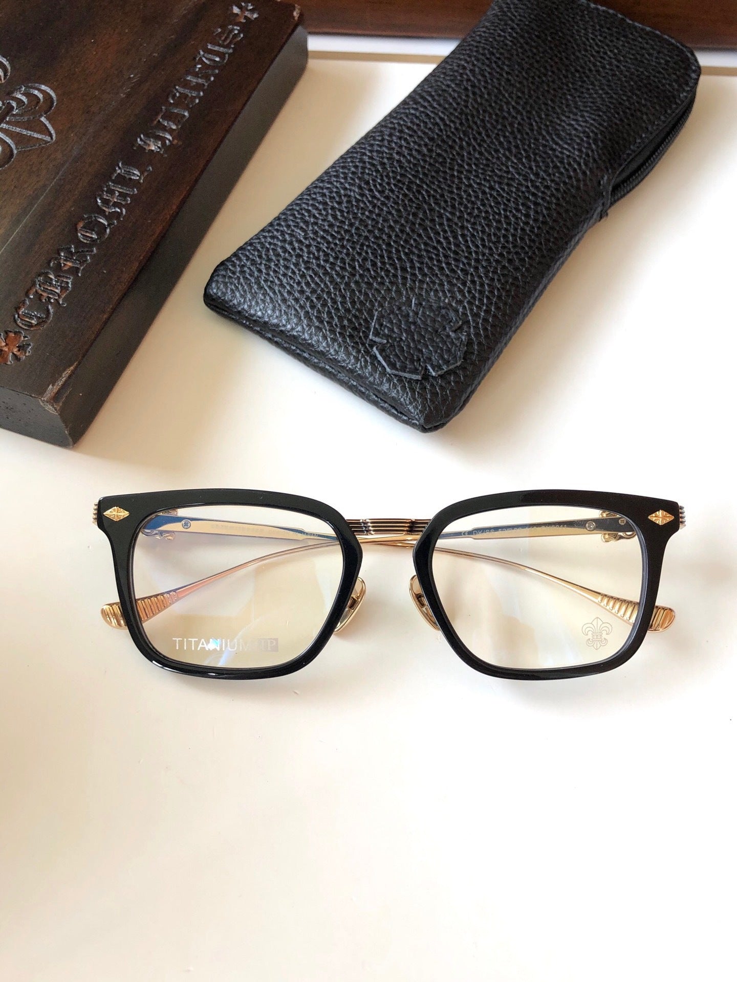 CHH Chrome Hearts Glasses Stylish and Simple Ultra Light Pure Titanium Glasses Frame