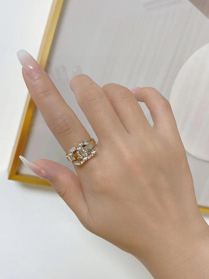 18K  Chanel Crystals Ring