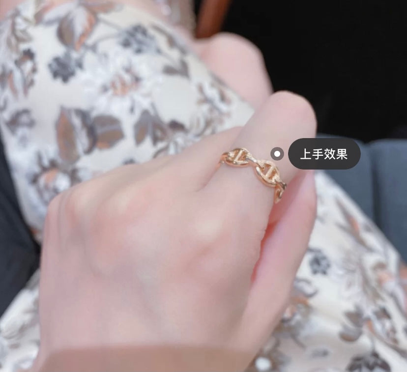 18K Chaine D'Ancre Enchainee Hermes Ring