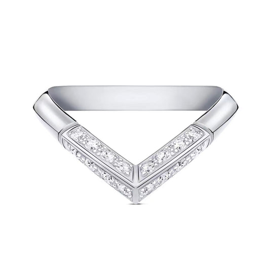 18K Louis Vuitton V Diamonds Ring