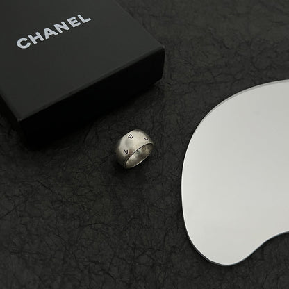 18K  Chanel Vintage Ring
