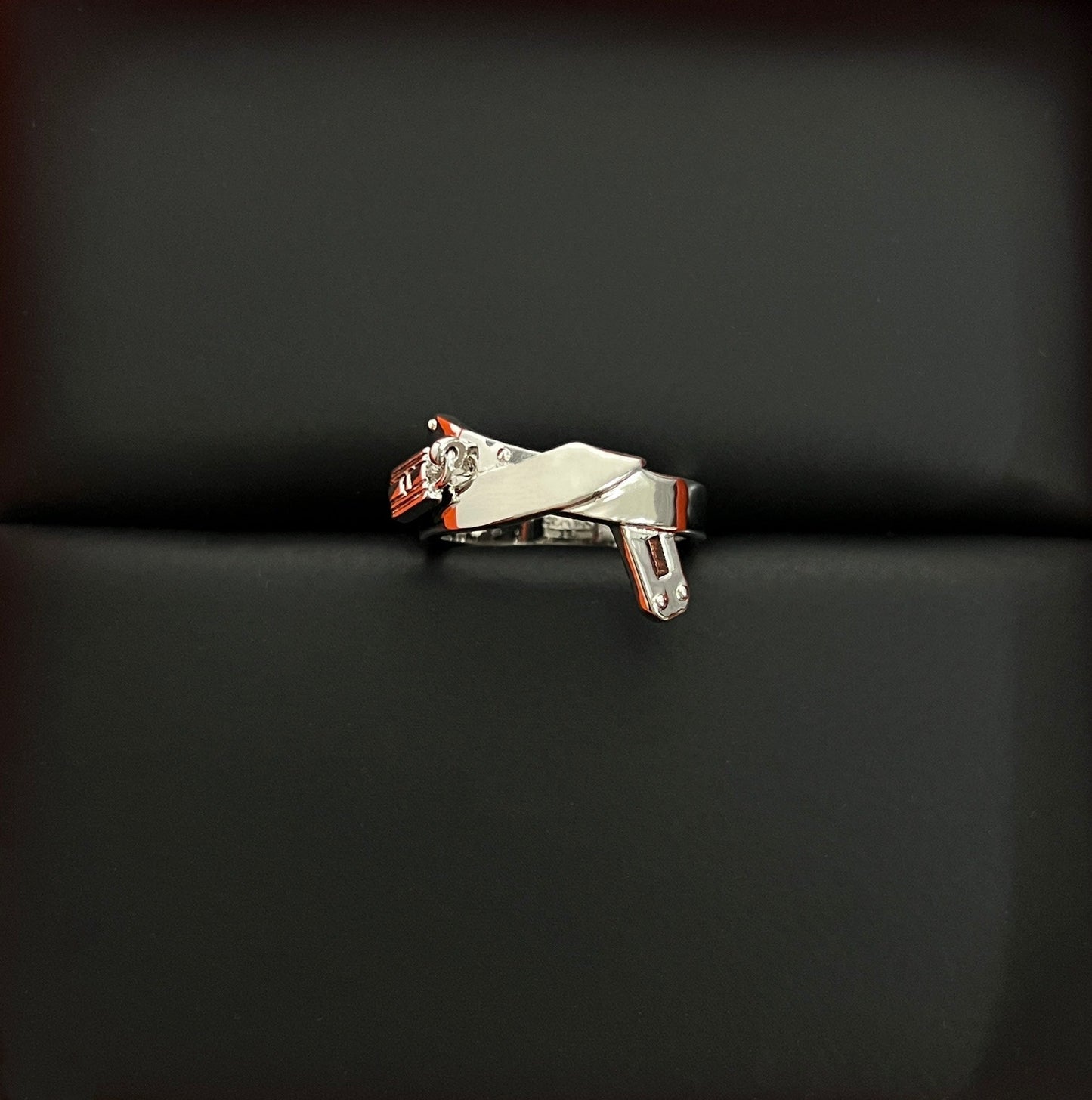 18K Kelly Gavroche Hermes Ring