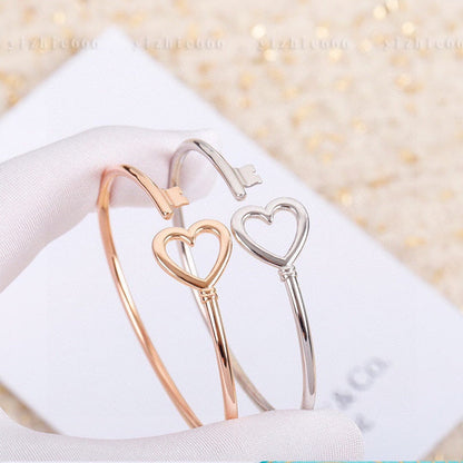 18K Tiffany Heart Key Wire Bracelet