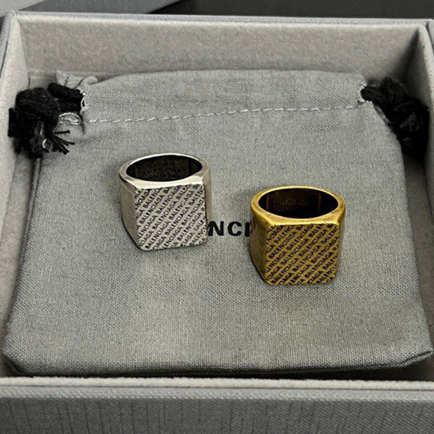 18K Balenciaga Ring