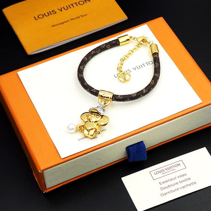 18K Louis Vuitton Vivienne Pearls Bracelet