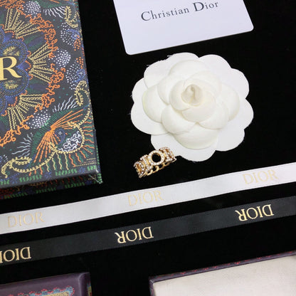 18K Dior Revolution Chain Ring