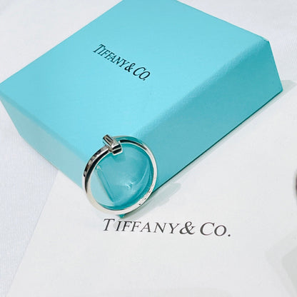 18K Tiffany T1 Ring