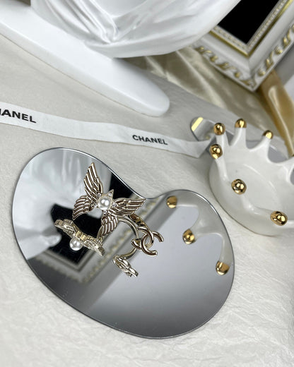 18K  Chanel Butterfly Open Ring