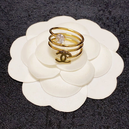 18K  Chanel Vintage Pearl Ring
