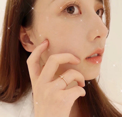 18K Tiffany Diamond Wire Ring