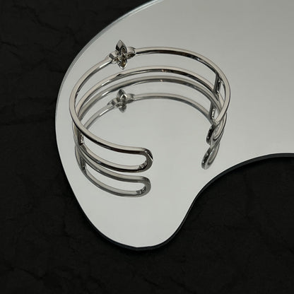 18K Louis Vuitton Idylle Blossom Two-Row Bracelet