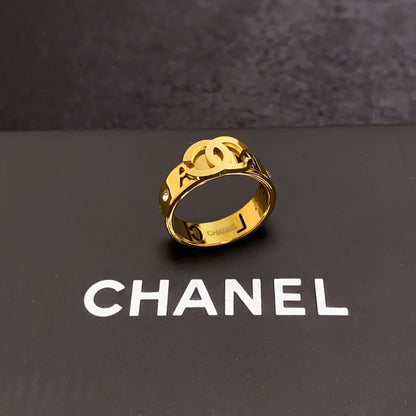 18K  Chanel Yellow Gold Ring