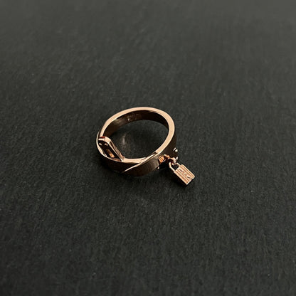 18K Kelly Gavroche Hermes Ring