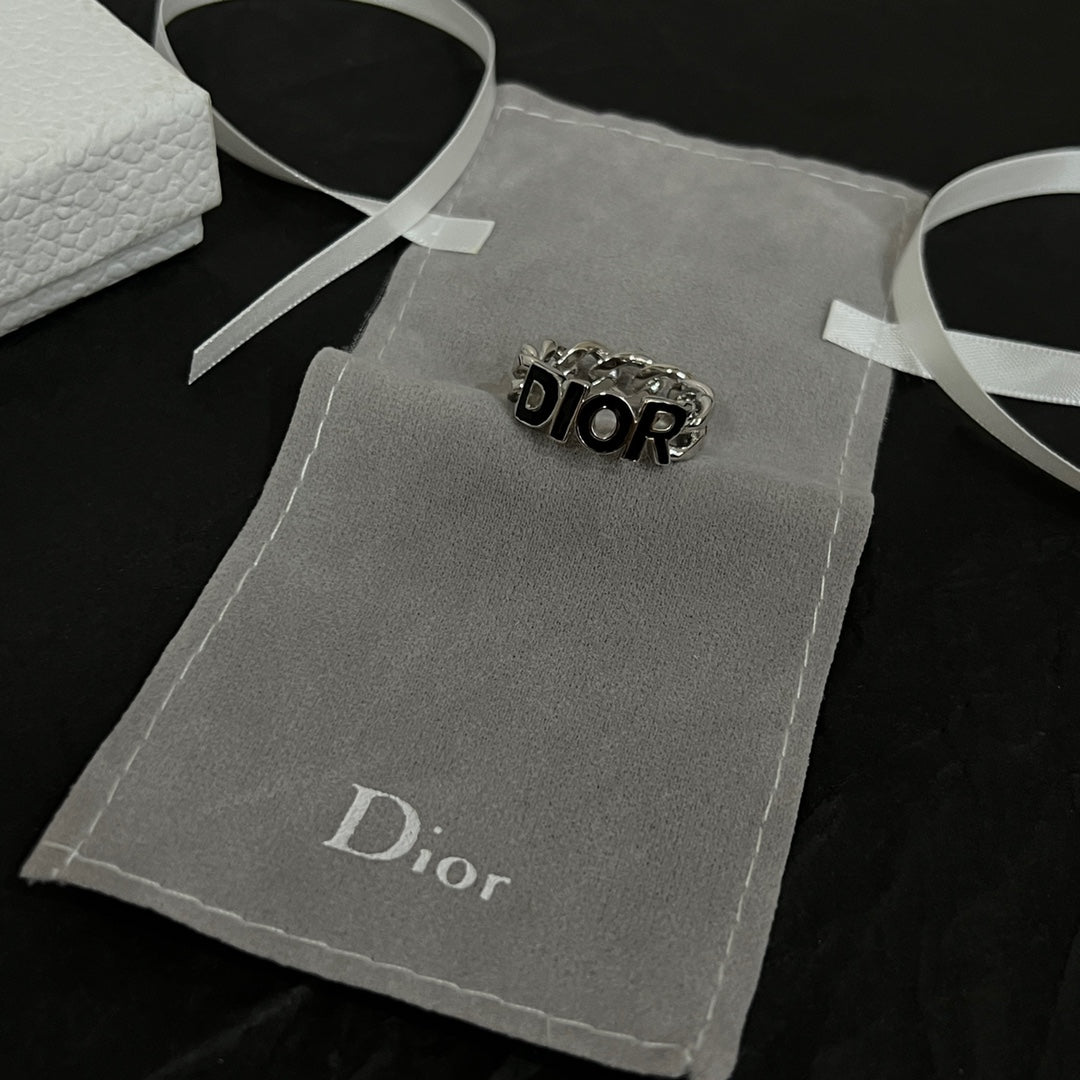 18K Dior Chain Rings