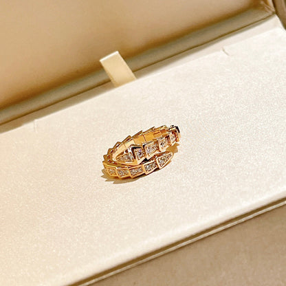 18K BVLGARI Serpenti Viper Pave Diamond Ring
