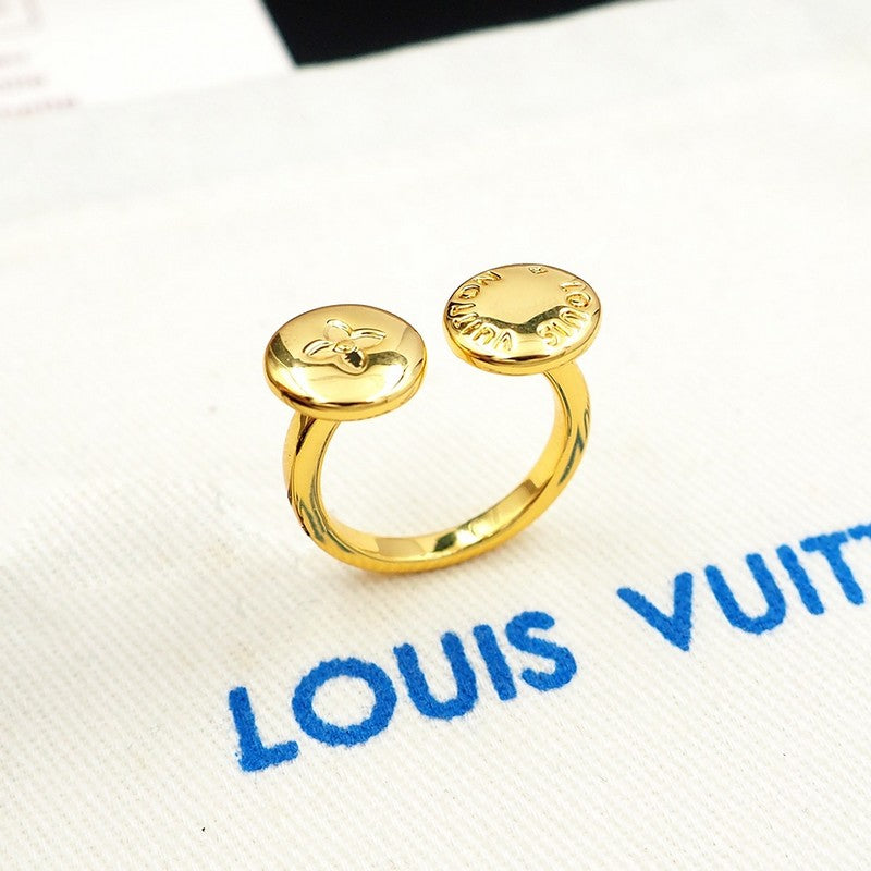 18K Louis Vuitton Studs Ring