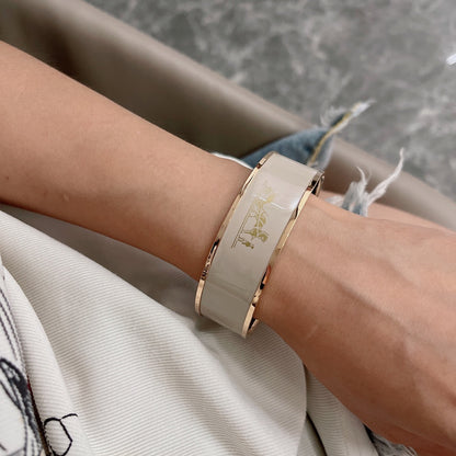 18K Enamel Cal¨¨che Wide Bangle Hermes Bracelet