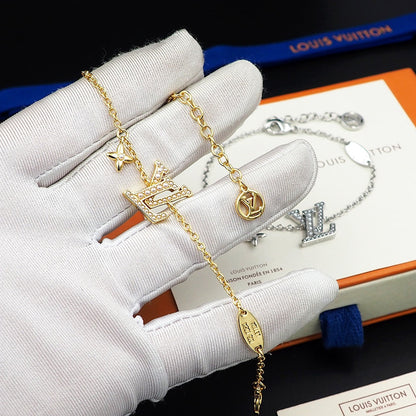 18K Louis Vuitton Iconic Pearls Bracelet
