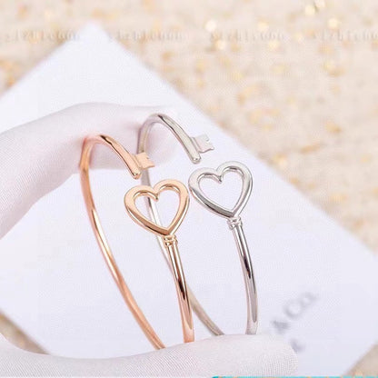 18K Tiffany Heart Key Wire Bracelet
