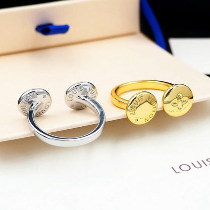 18K Louis Vuitton Studs Ring